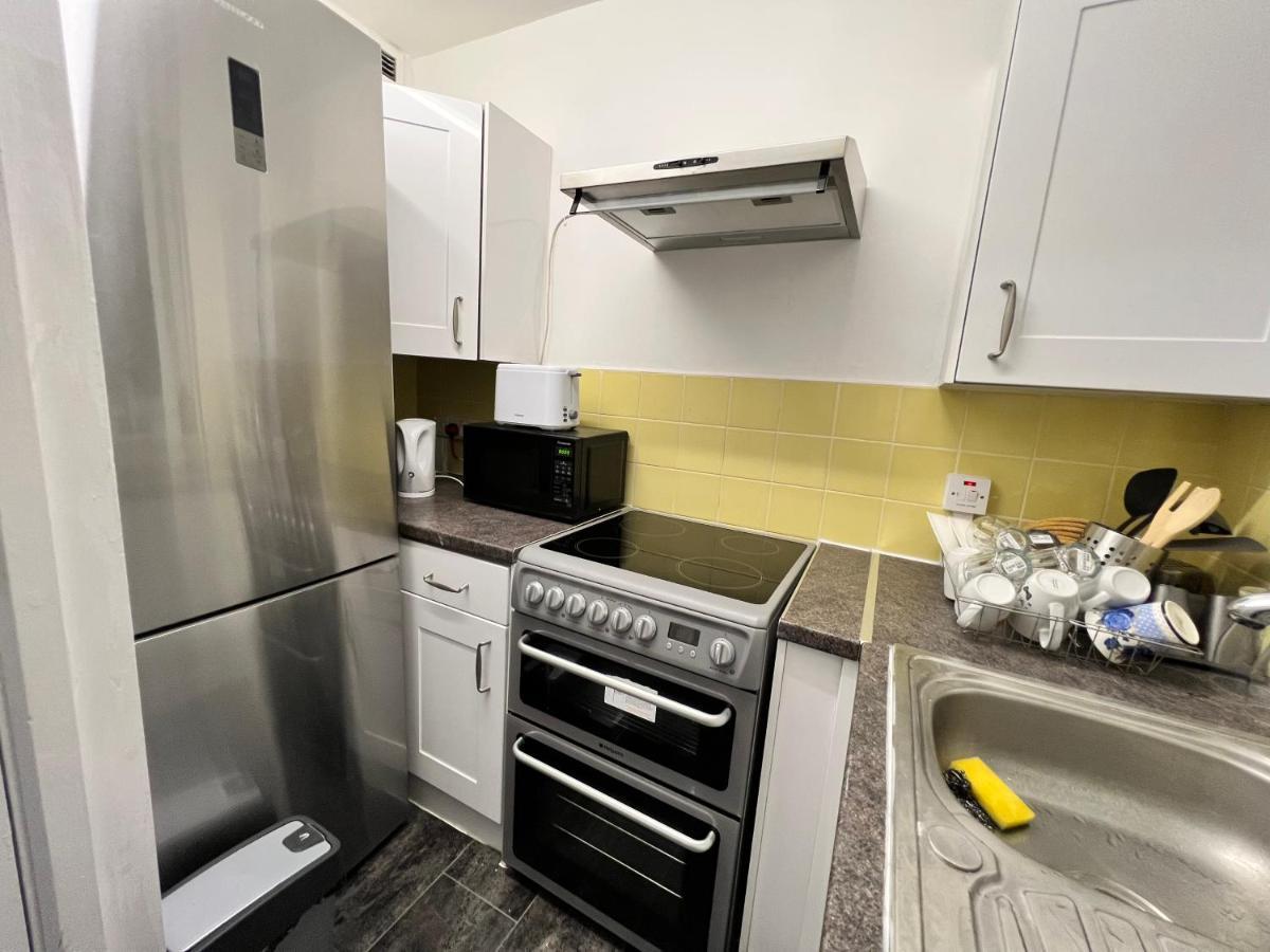 Impeccable 1-bed In Appartement Londres